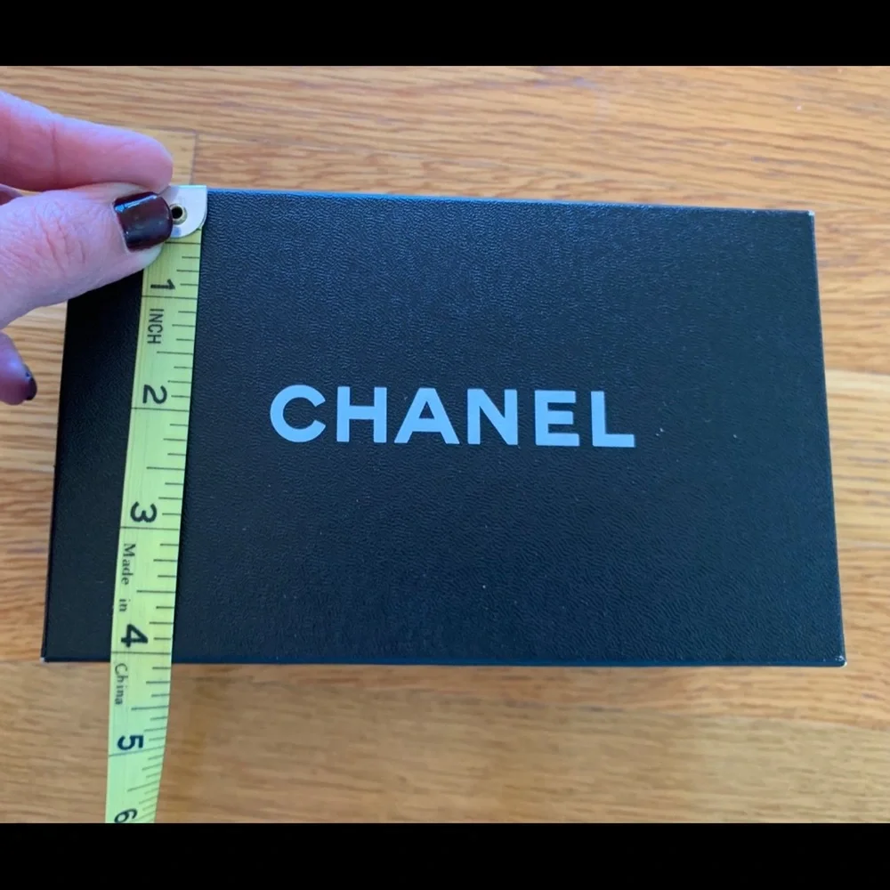 Authentic CHANEL Black White Gift Empty Sunglass Box 7”×4”×3”